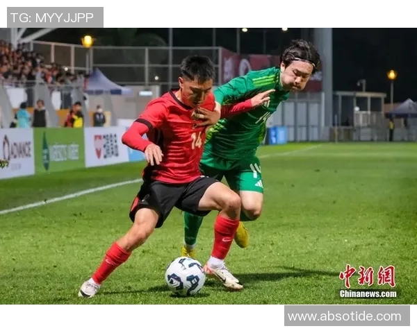 2015年11月17日中国香港足球友谊赛回顾与精彩瞬间分析