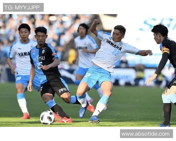 横滨水手迎战湘南海洋争夺联赛关键三分的精彩对决