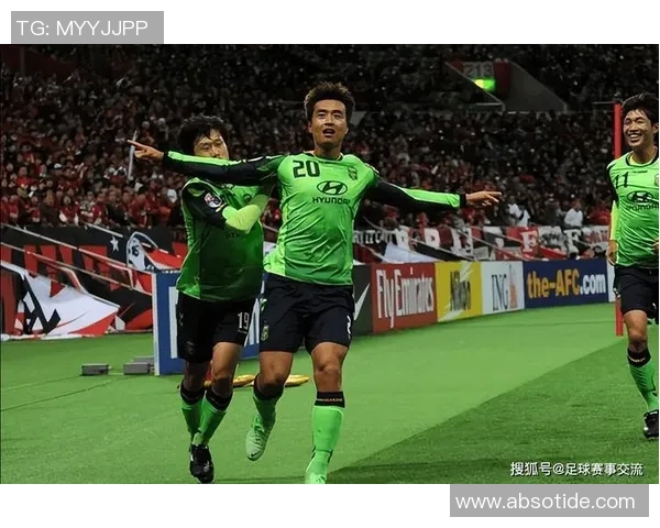 水原三星与江原FC激战正酣谁能在这场较量中笑到最后