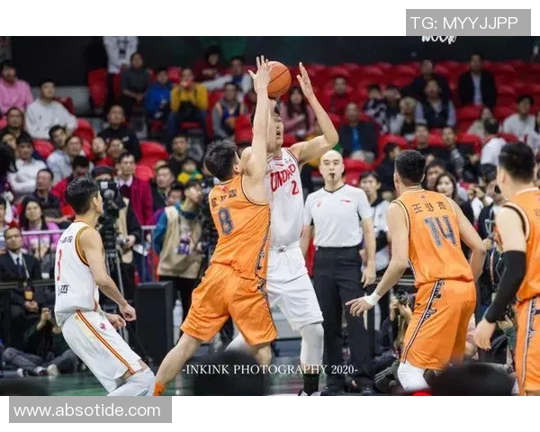 深圳篮球队的崛起之路：从默默无闻到邀请赛的闪耀明星